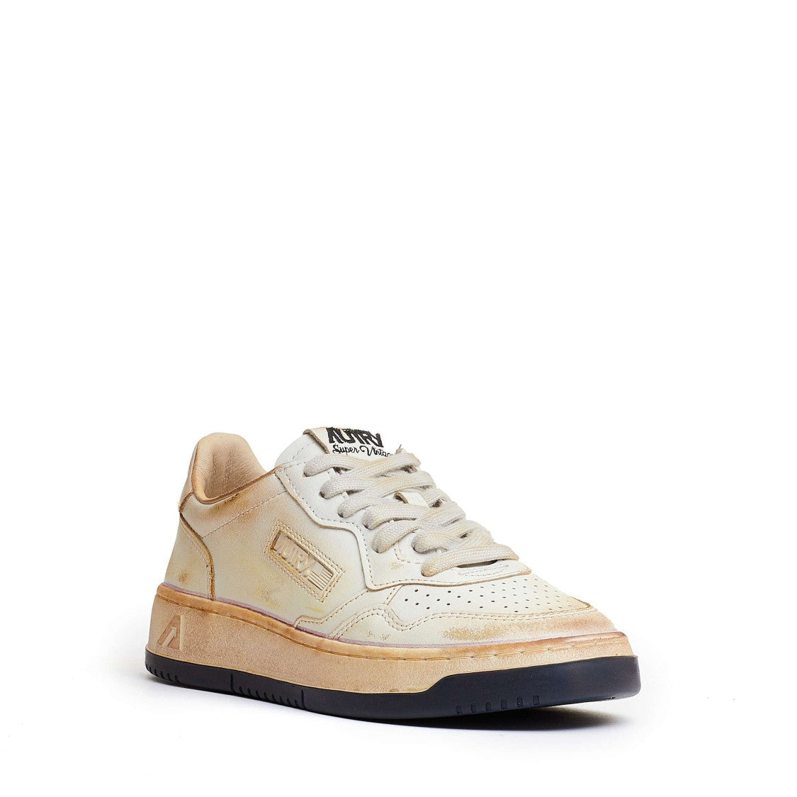 Autry Beige White Medalist Low Leather Sneakers