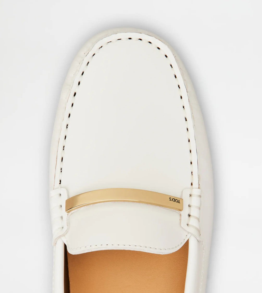 Tod's Light Cream Minimalist Loafers