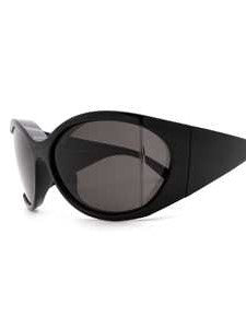 Balenciaga Oversized Cat-Eye Sunglasses With Bold Acetate Frame