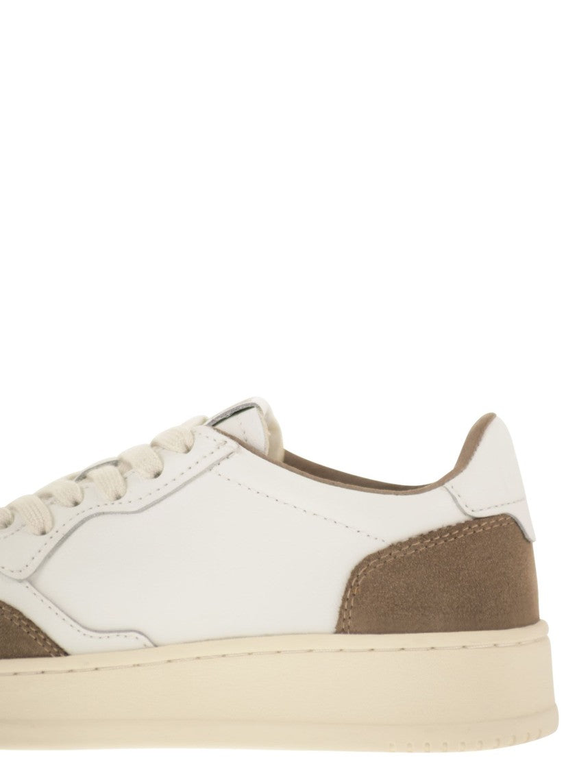 Autry Medalist Low - Leather And Suede Sneakers