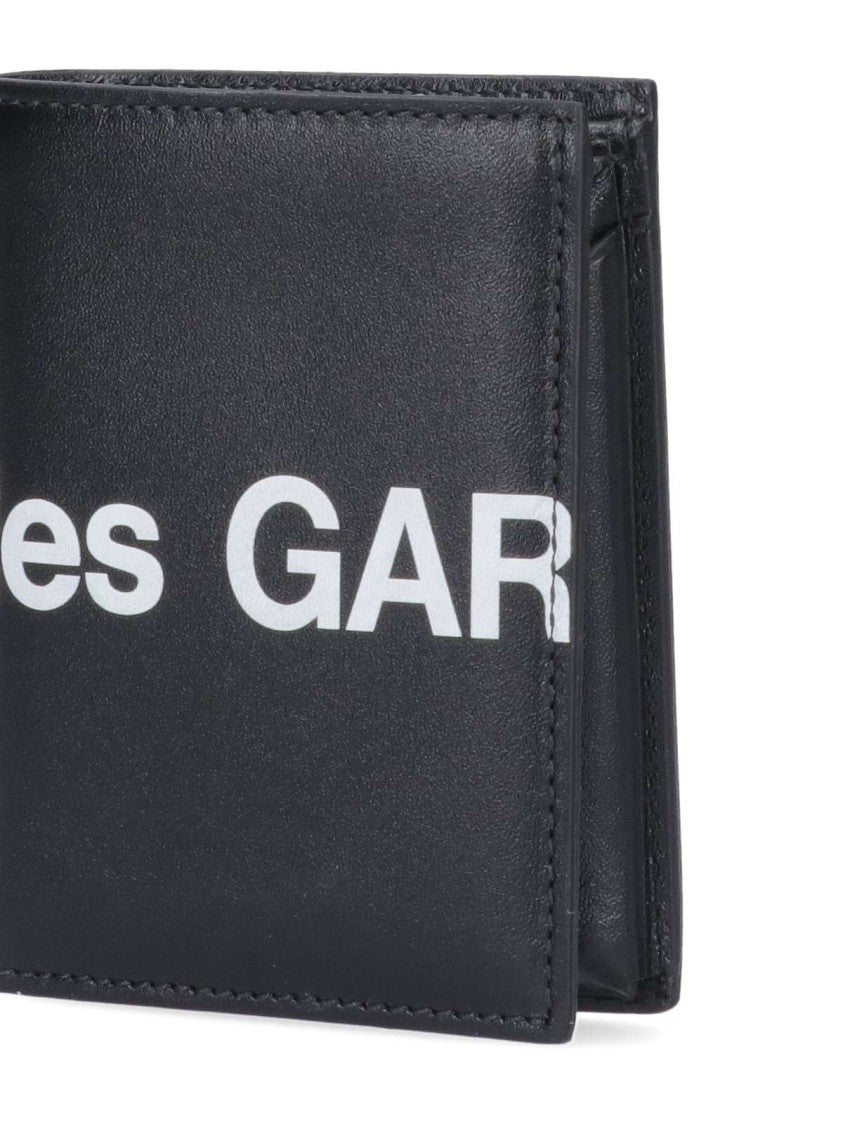 Comme Des Garçons Bifold Wallet In Smooth Black Leather With Contrasting Logo Print