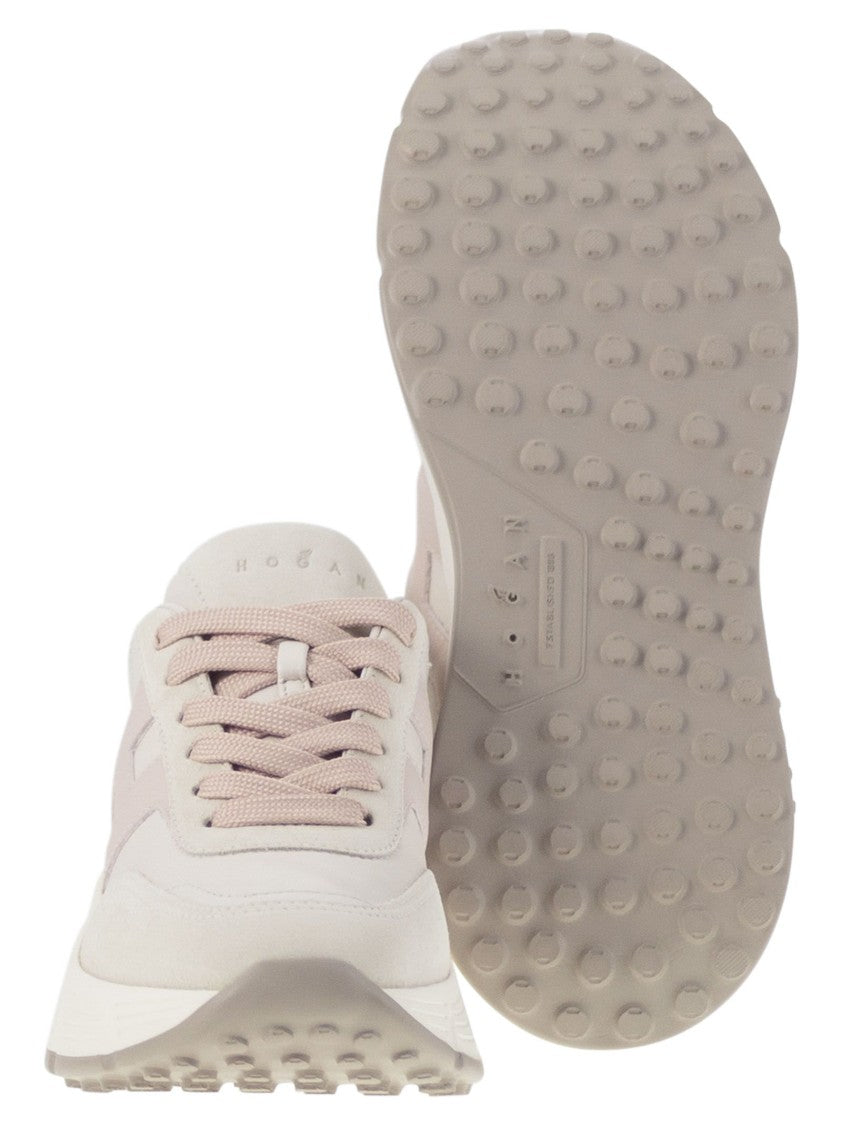 Hogan Hi-Fi Trainers With Side H