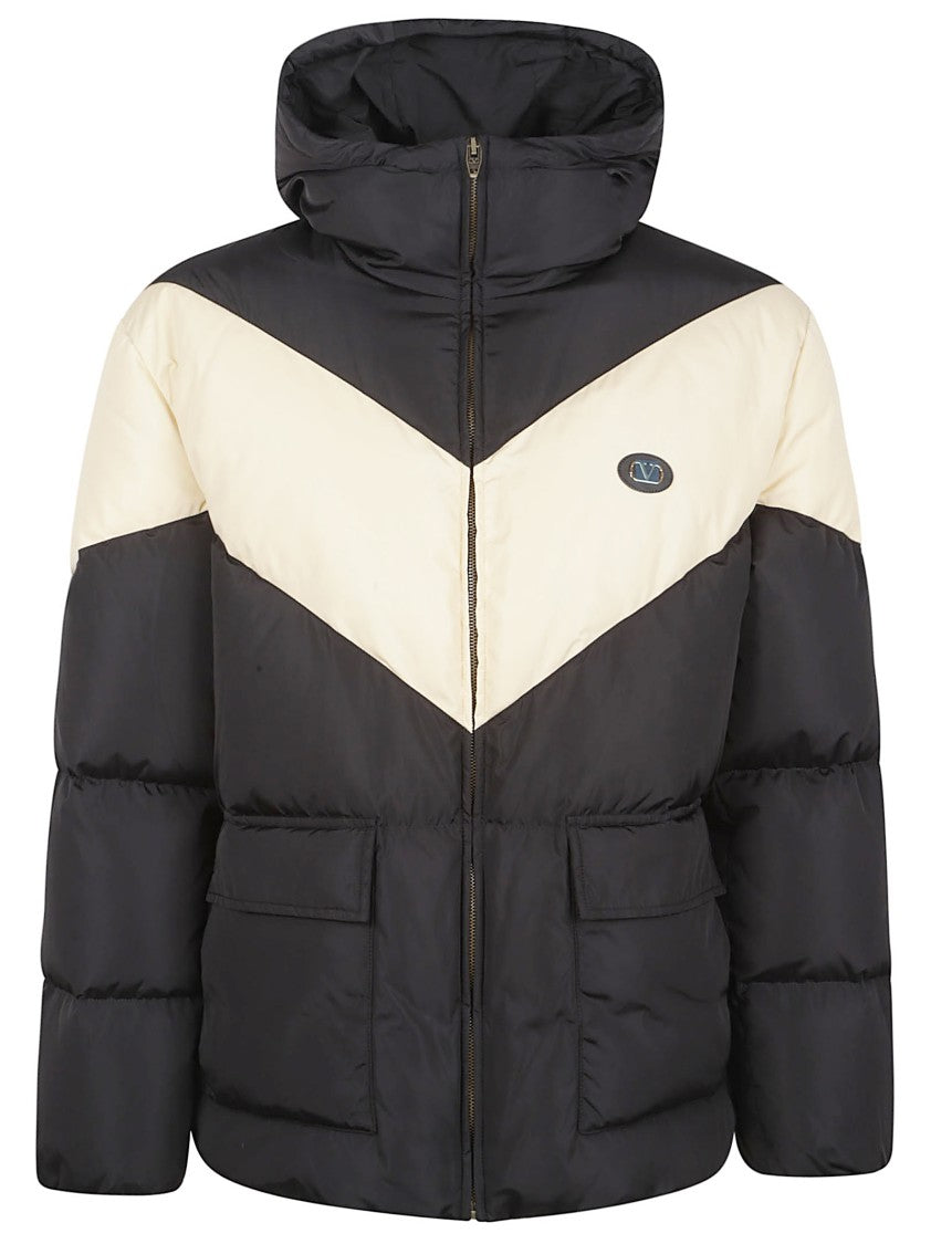 Valentino Garavani Lightweight Nylon Hooded Down Jacket