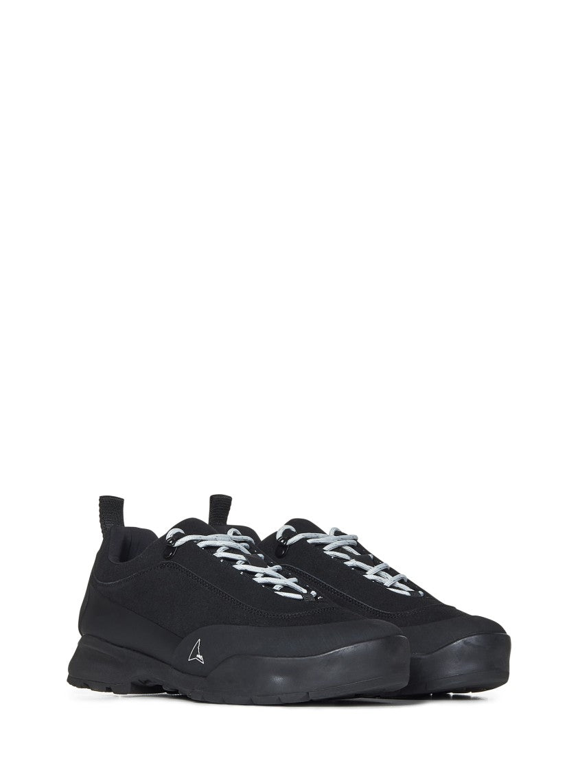 Roa Water-Repellent Black Sneakers