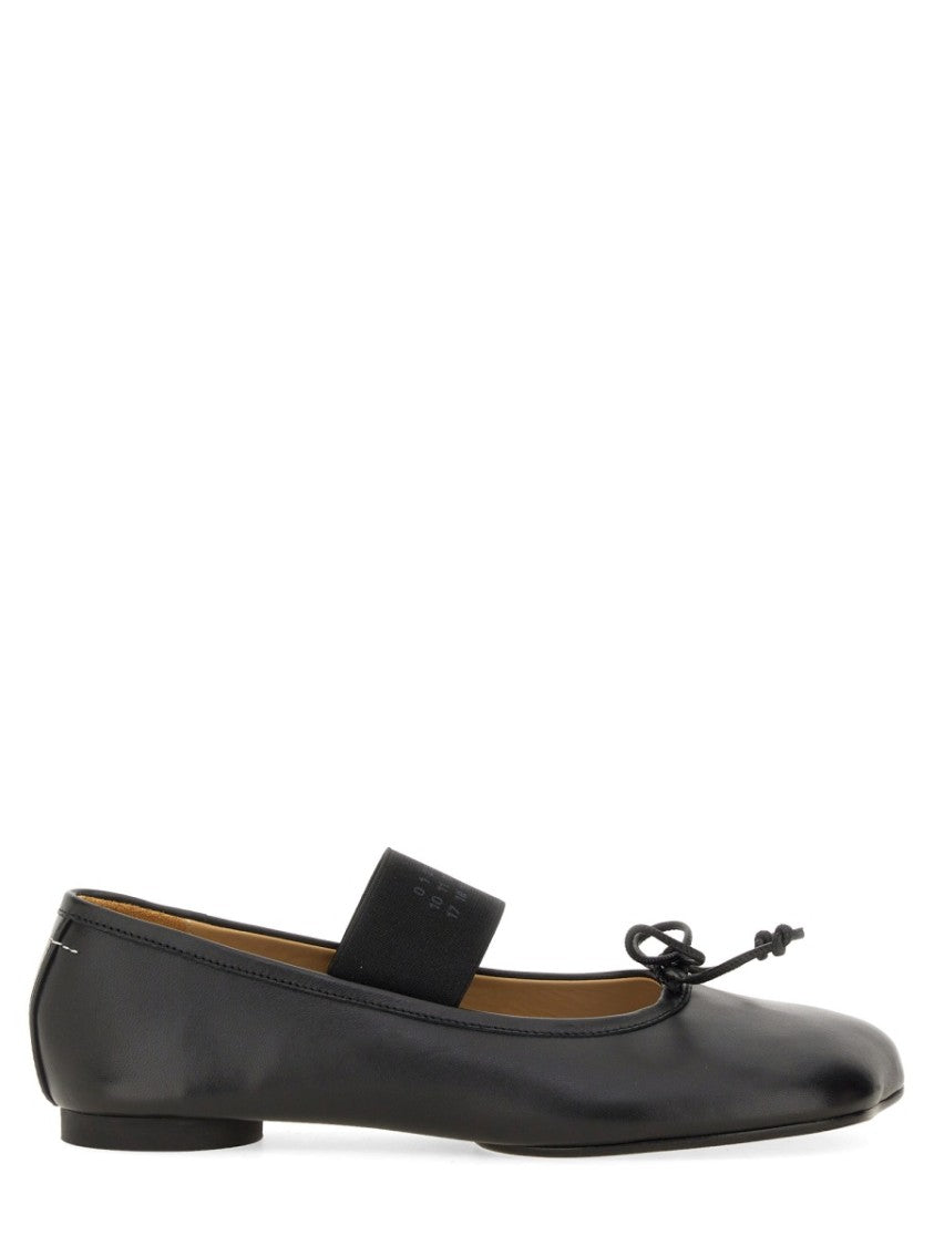 Mm6 By Maison Margiela Anatomic Rounded Toe Bow Leather Flats
