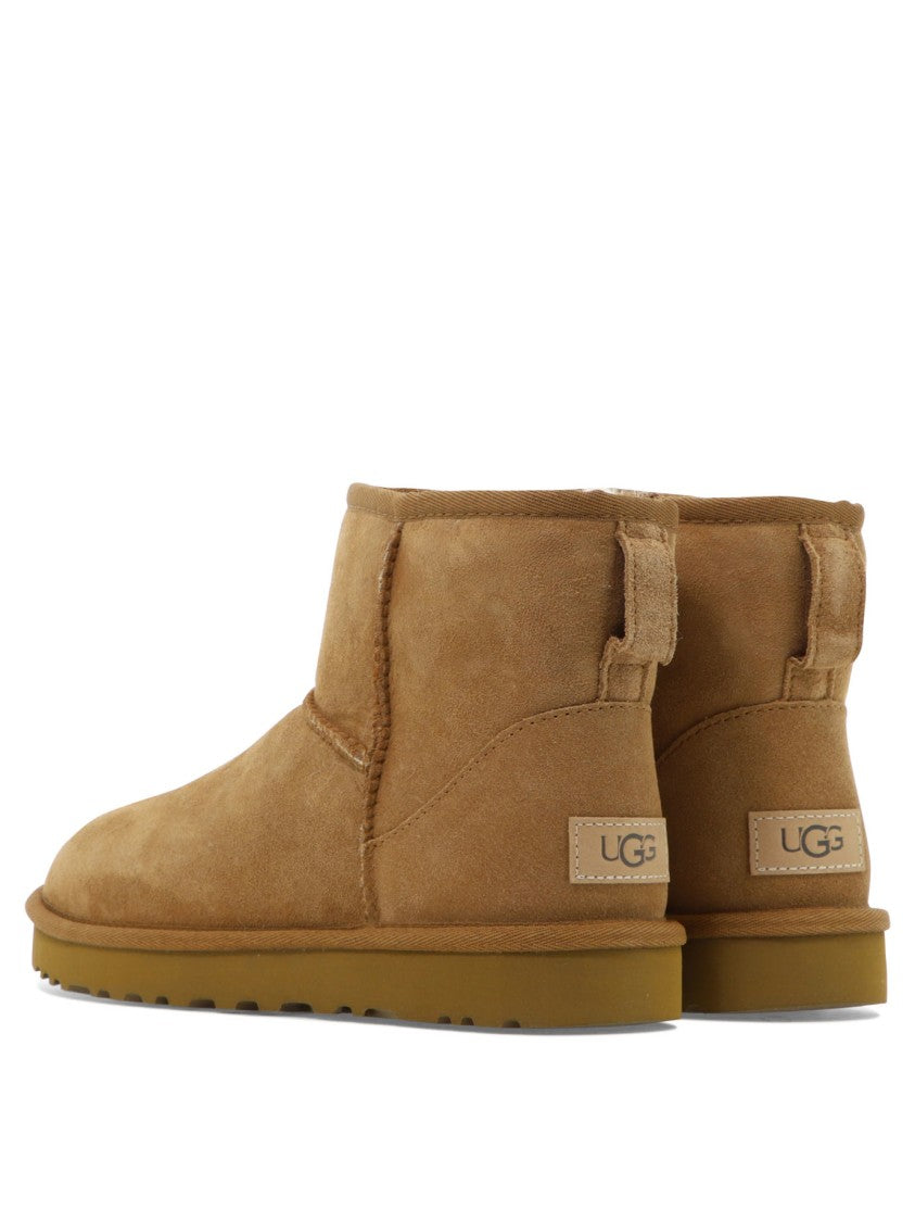 Ugg Short Suede Ankle Boots