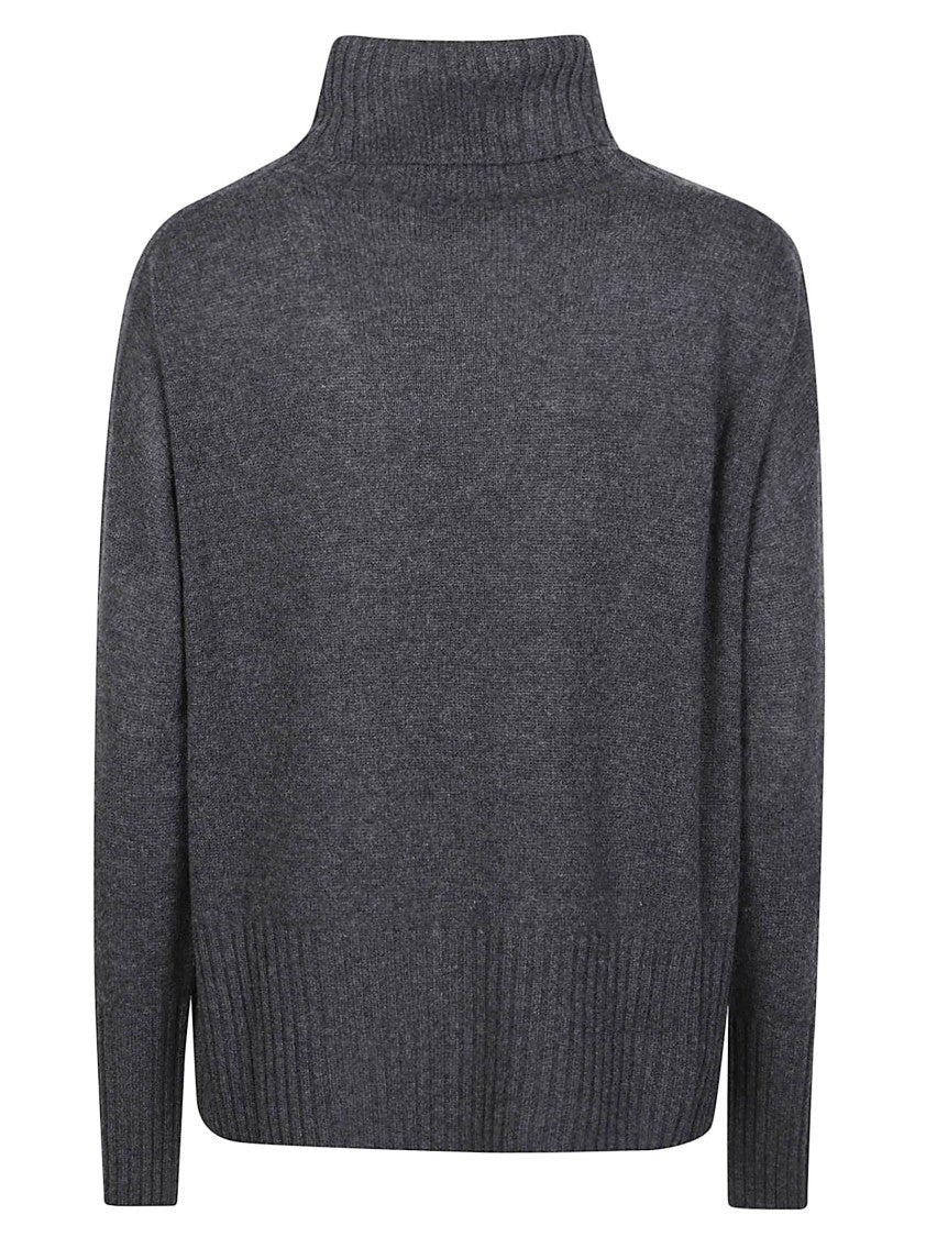 Aragona Finely Knit Cashmere Turtleneck
