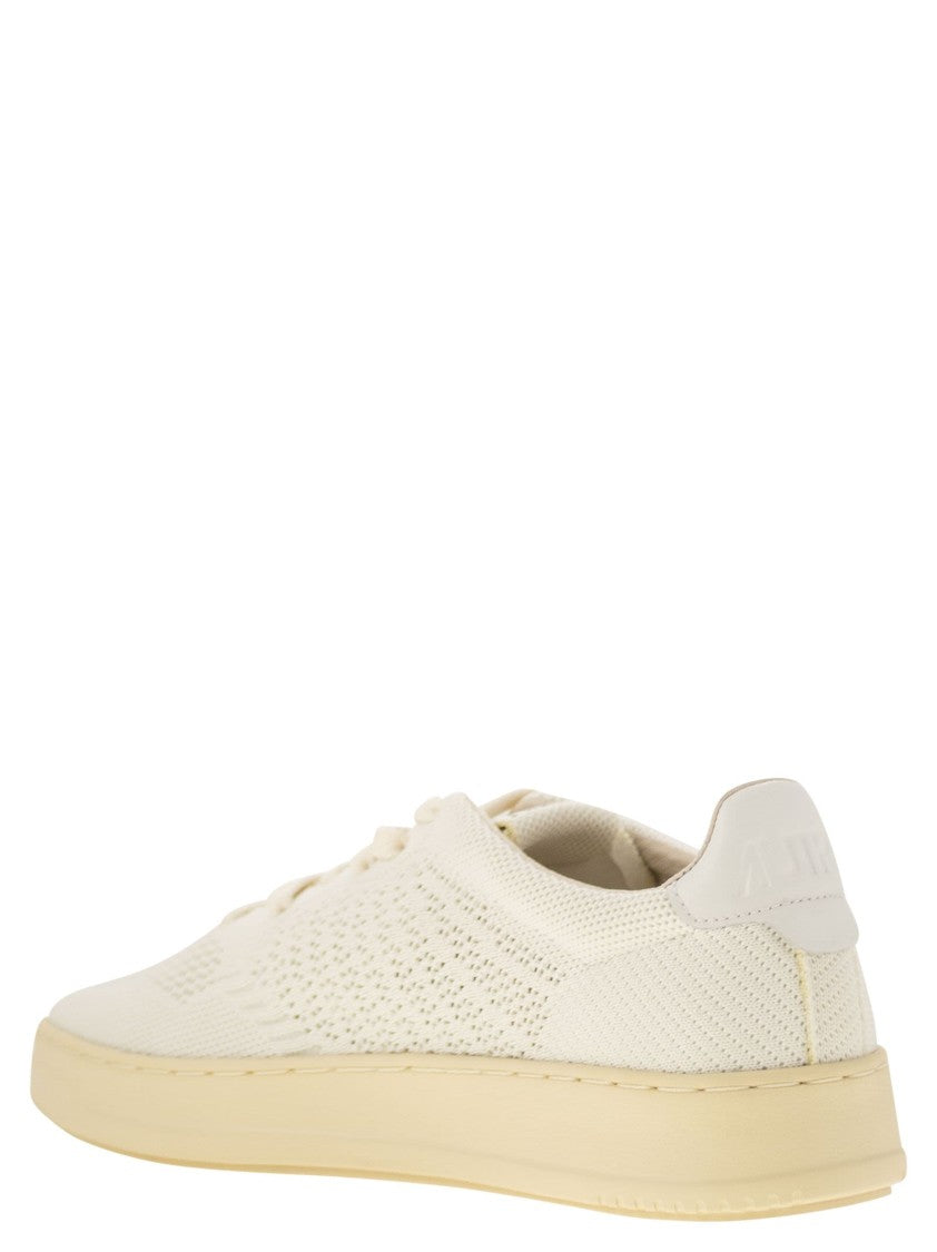 Autry Easeknit - Perforated Fabric Trainers