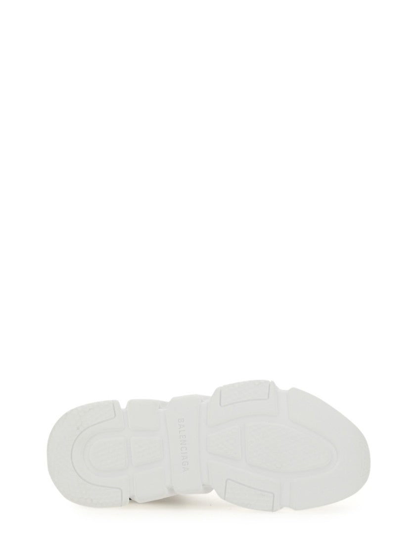 Balenciaga Streamlined White Sneakers With Sporty Aesthetic
