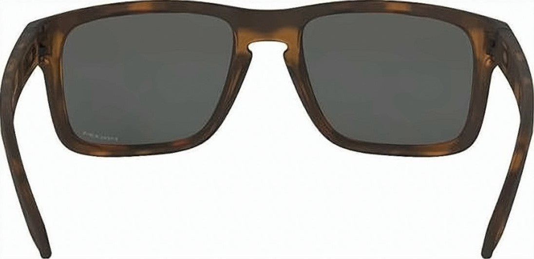 Oakley Oversized Tortoiseshell Frame Sunglasses With Plutonite Lenses