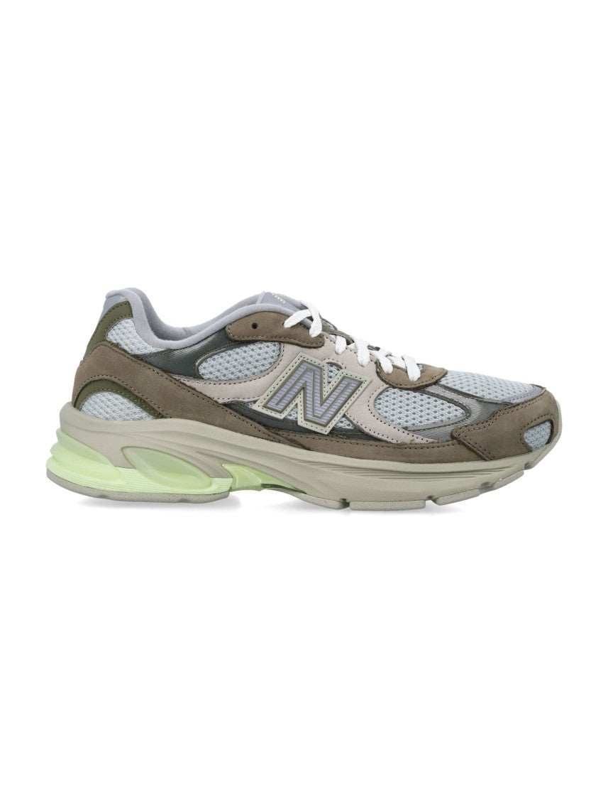 New Balance New Balance Diamond Pattern Mesh Sneakers