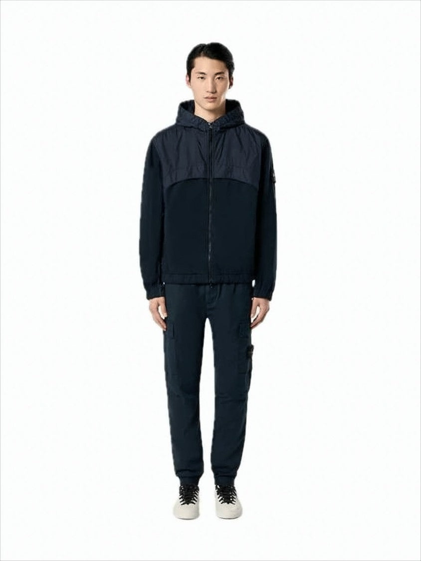 Stone Island Hooded Casual Jacket With Color-Blocked Design