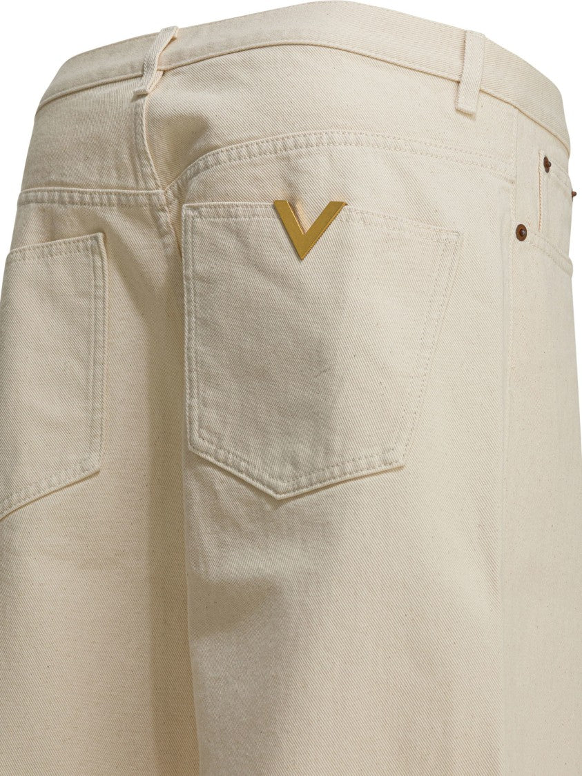 Valentino Classic Straight-Leg Jeans With High Waist And Minimalist Design