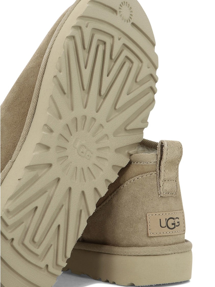 Ugg Ankle Boots With Plush Lining