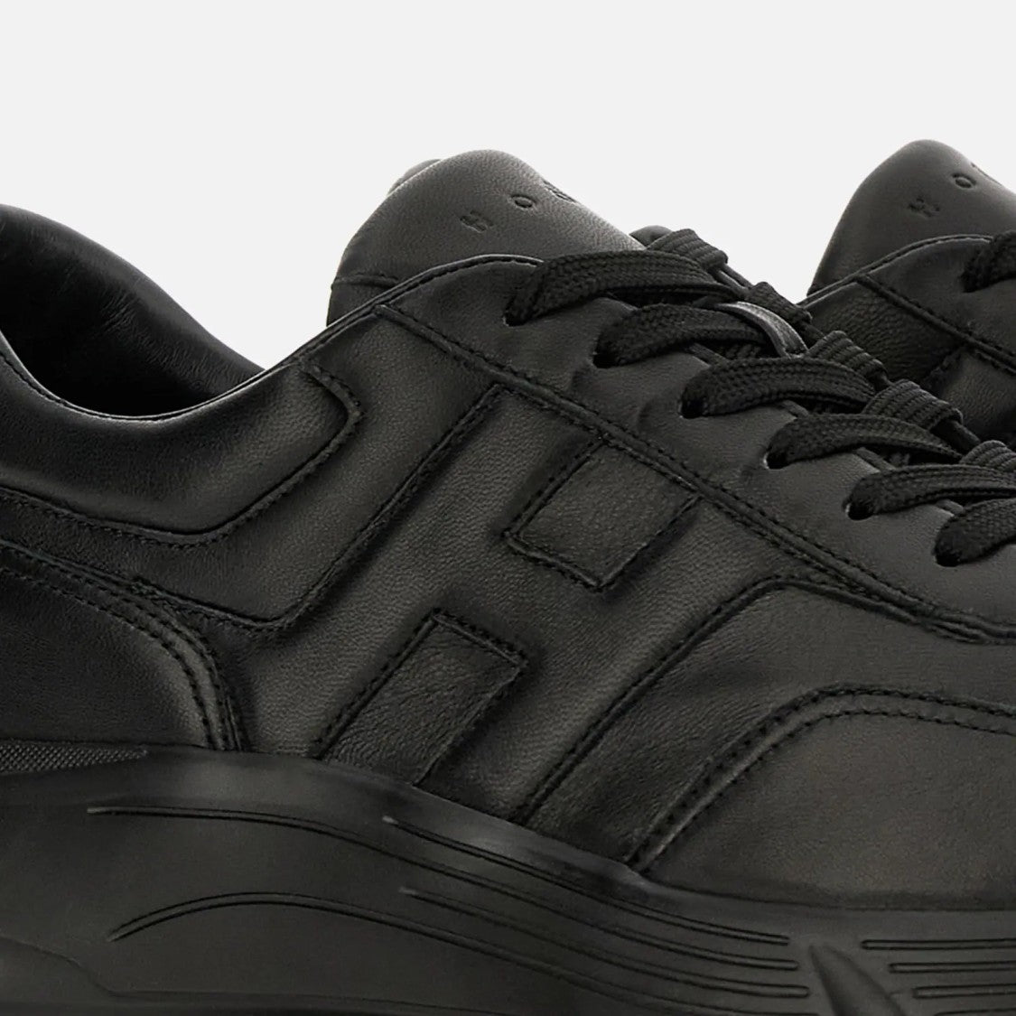 Hogan Hyperlight Allacciato H Sneakers In Black