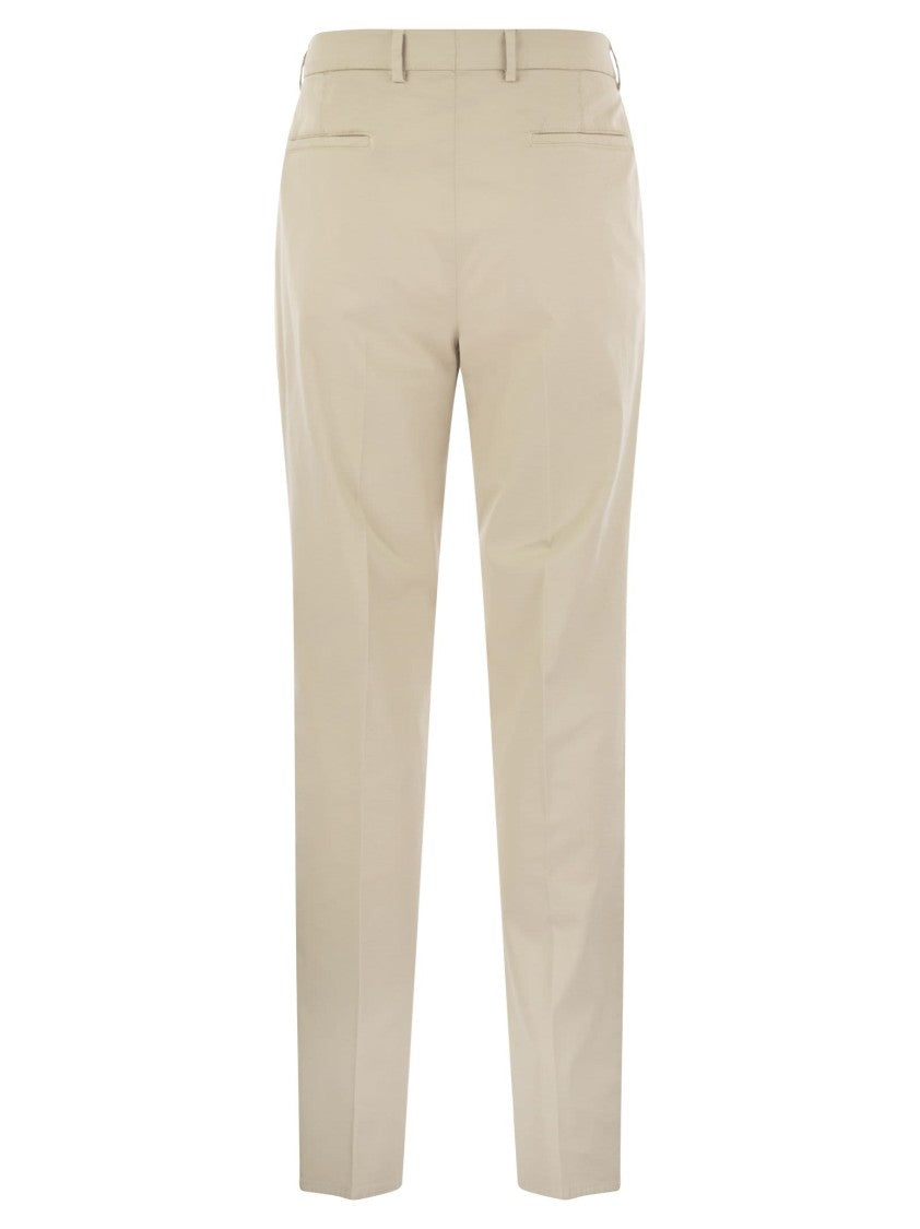 Brunello Cucinelli Garment-Dyed Leisure Fit Trousers