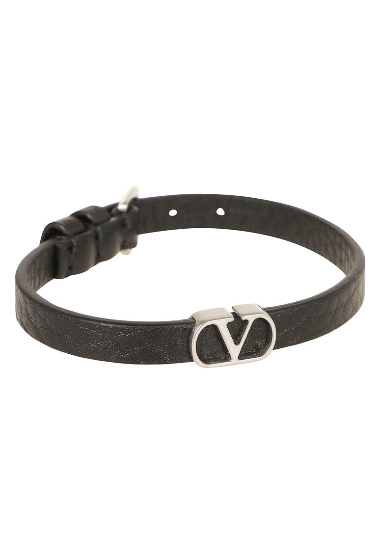 Valentino Garavani Vlogo Adjustable Grainy Leather Strap Bracelet