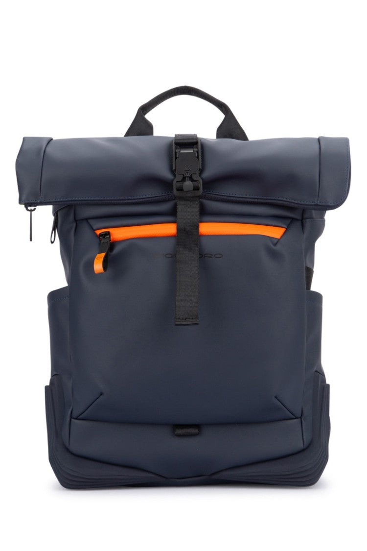 Piquadro Roll-Top Black Backpack With Accent Zipper