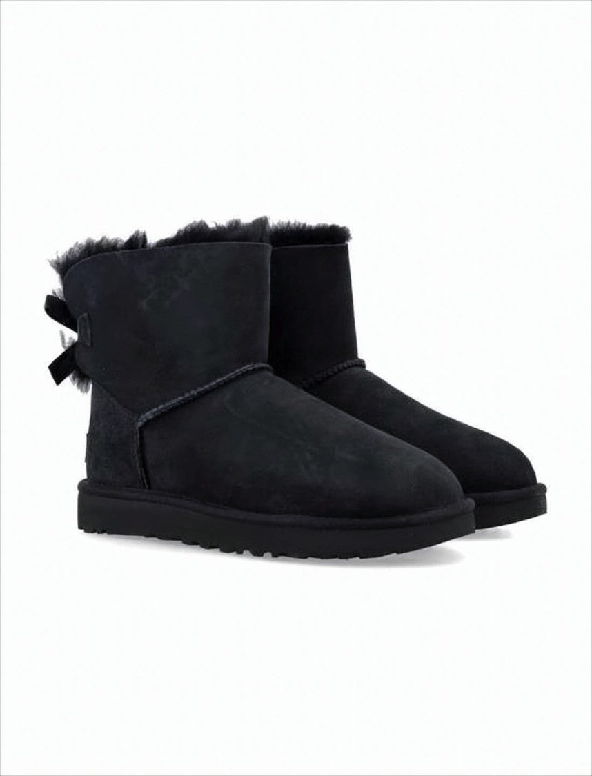 Ugg Suede Ankle Boots With Plush Interior And Decorative Bows