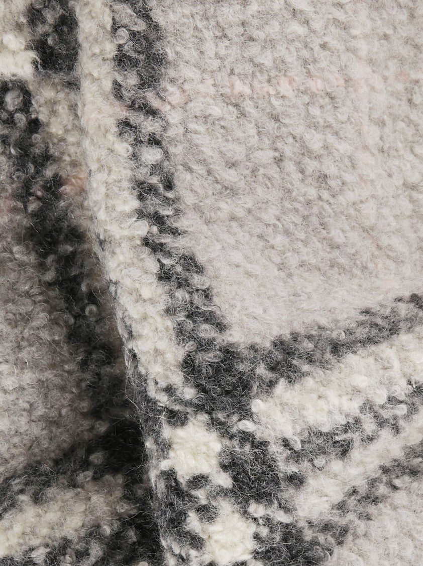 Burberry Textured Grey Scarf With Large Check Pattern