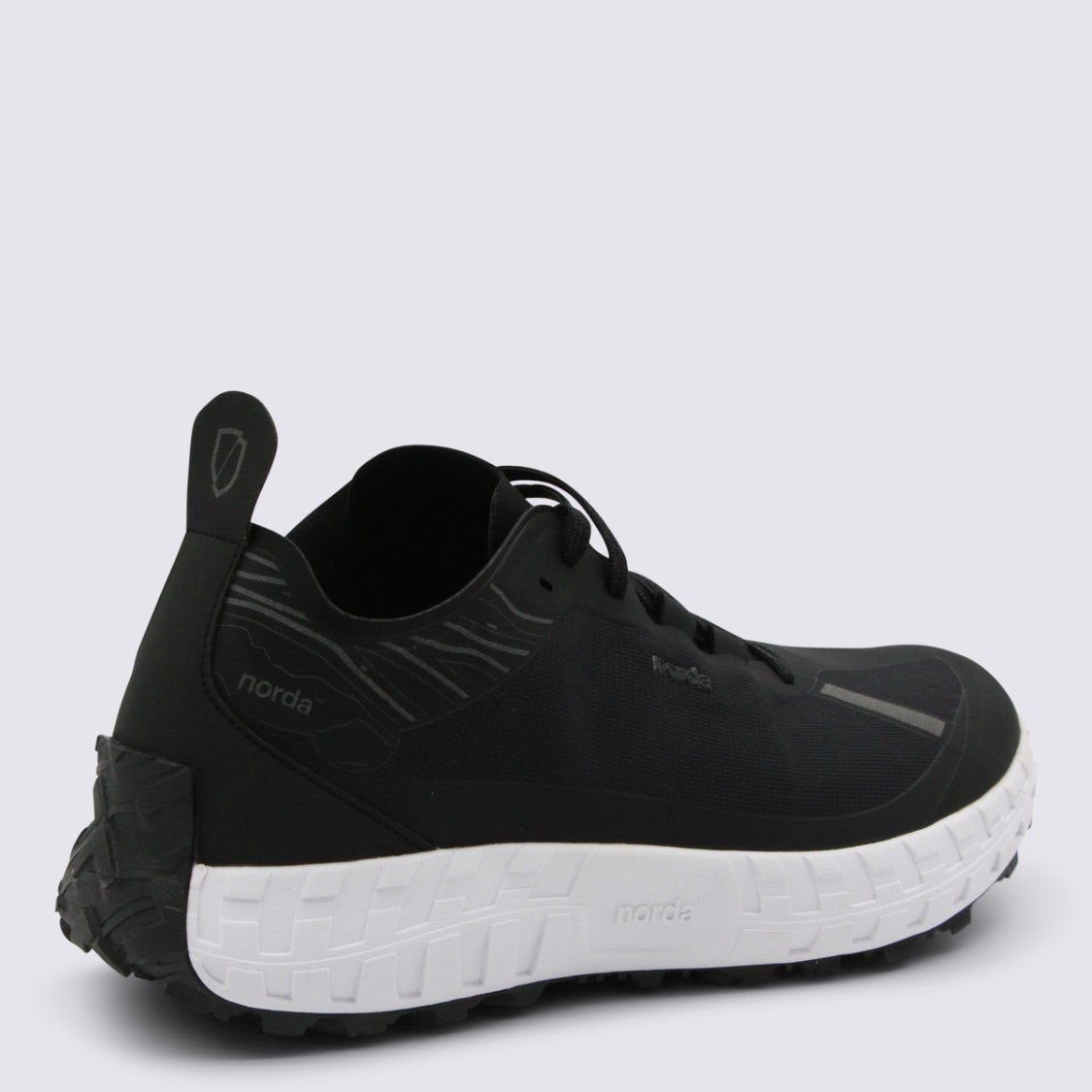 Norda Textured Black Sneakers With Contrasting White Sole