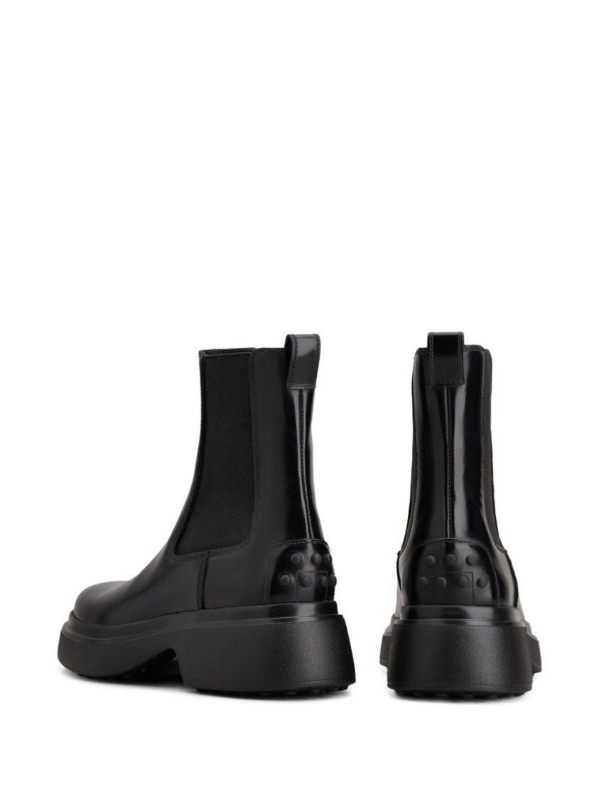 Tod's Polished Leather Ankle Boots With Textured Sole