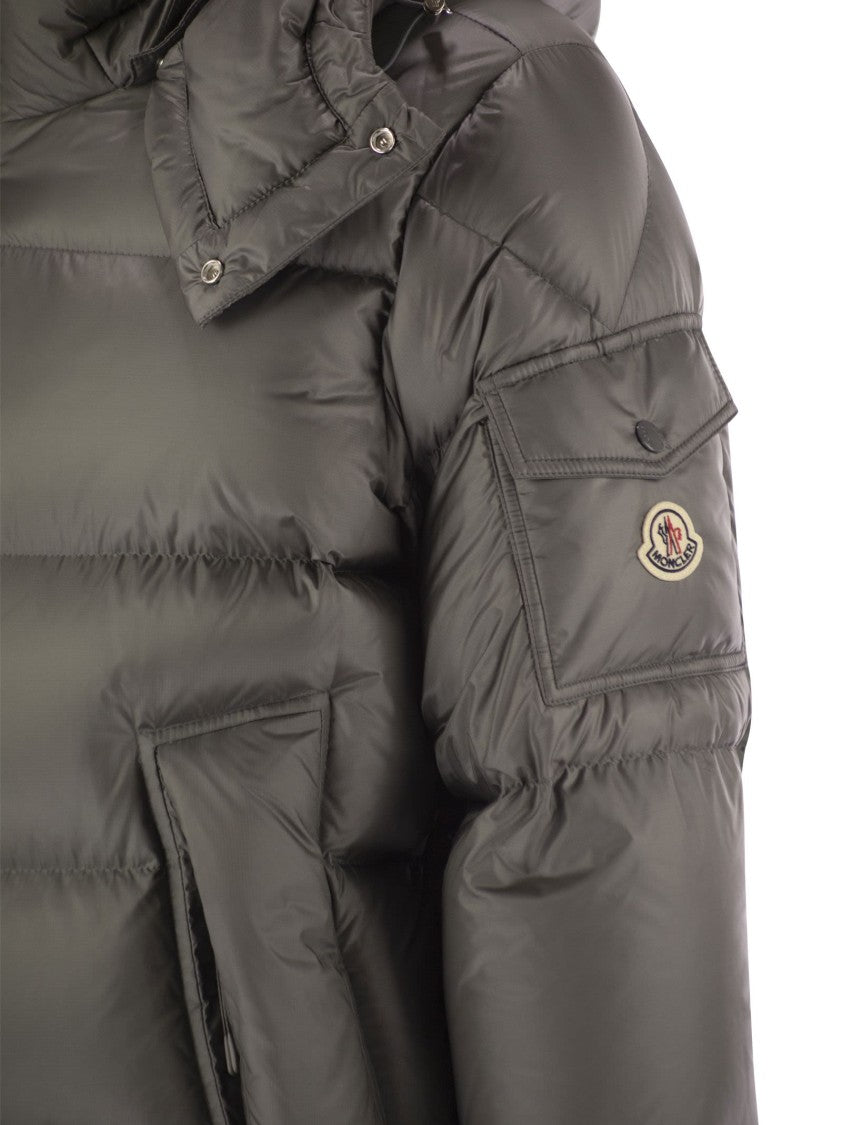 Moncler Short Down Jacket With Hood And Padded Details
