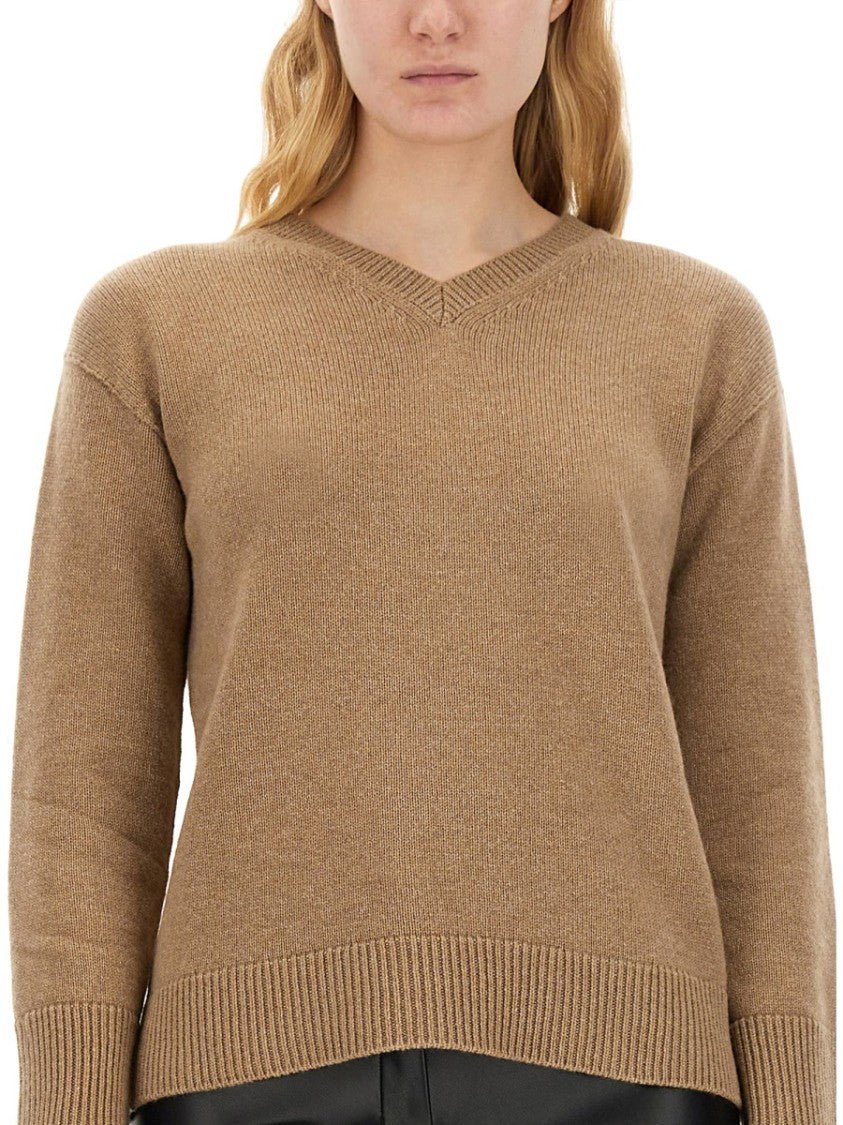 Max Mara V-Neck Sweater Crafted From Premium Cashmere