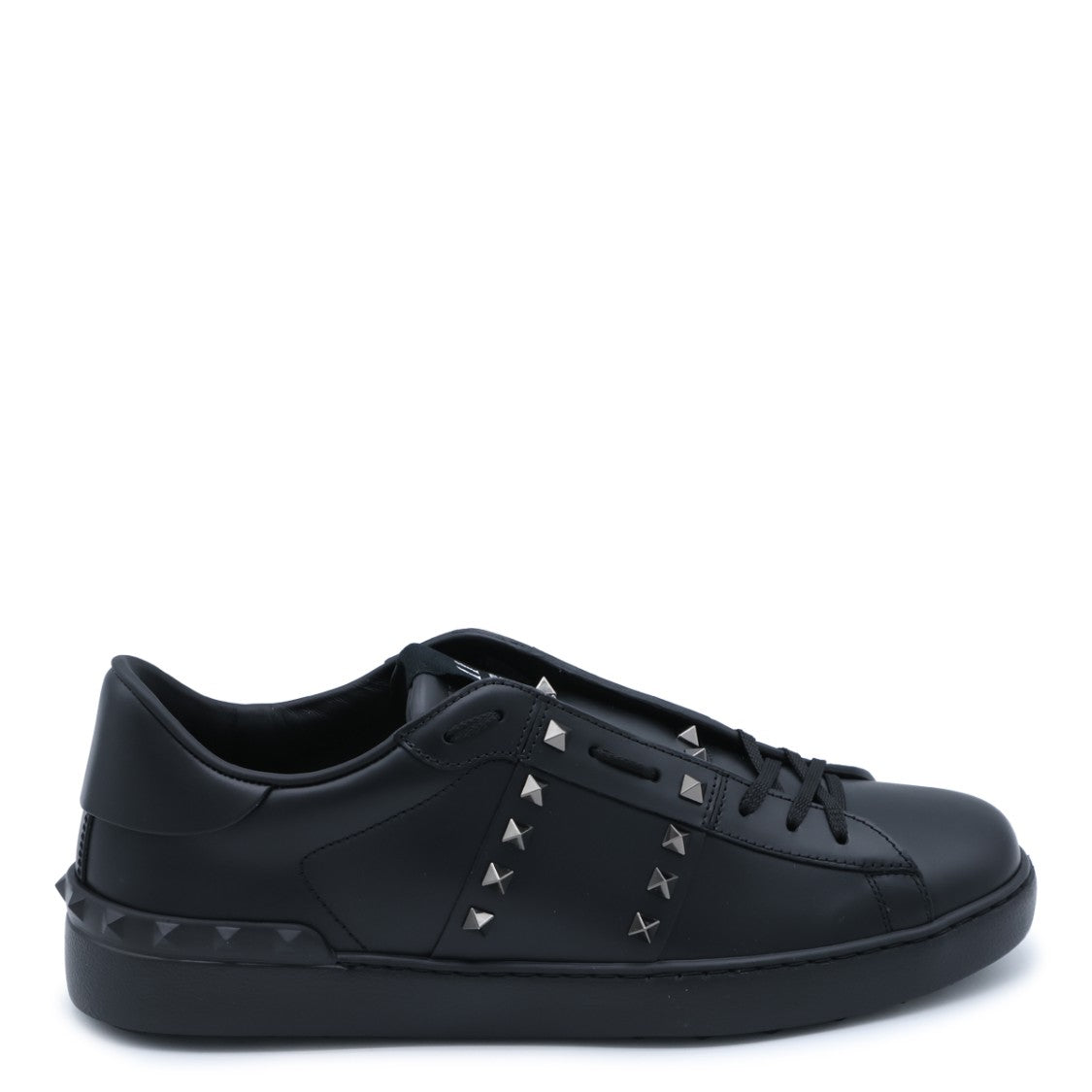 Valentino Garavani Pyramid Metal Studs Low Top Sneakers Leather - Black