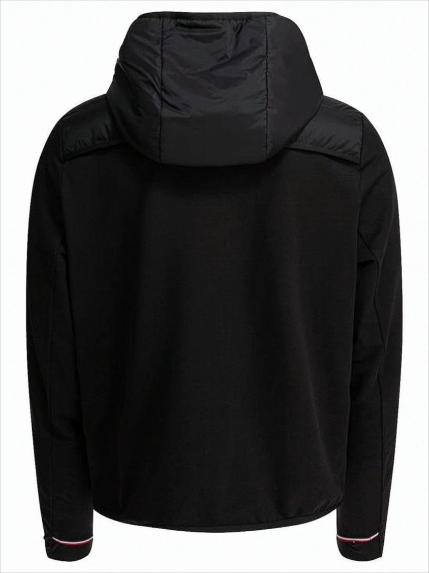 Moncler Quilted Paddedjacket With Hood And Zippered Closure