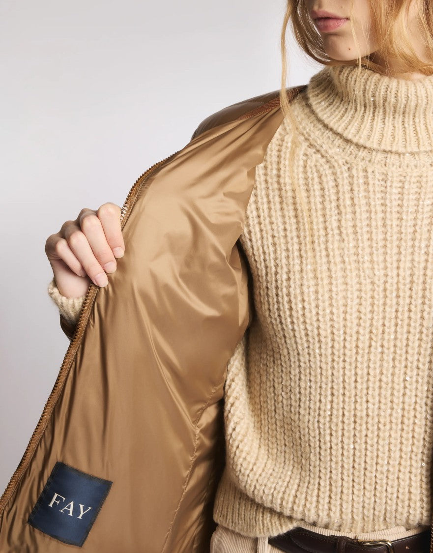 Fay Lightweight Quilted Down Jacket With Minimalistic Design