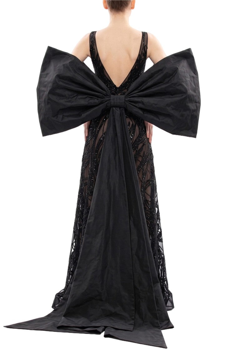 Saiid Kobeisy Bow Cape