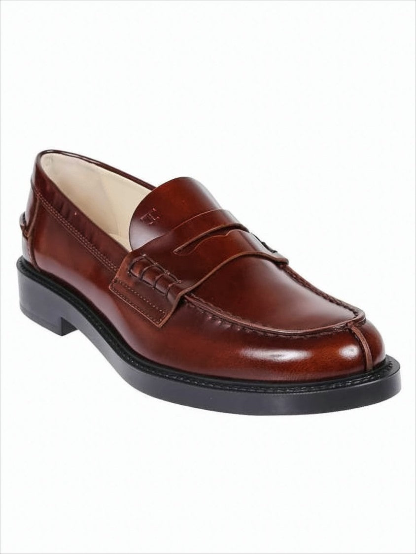 Tod's Polished Leather Penny Loafers With Rubber Sole