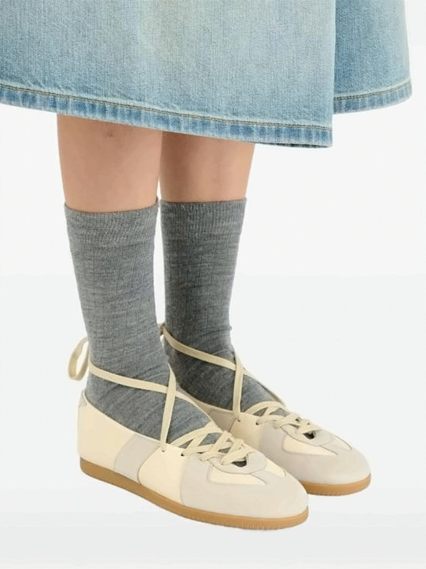 Maison Margiela Low-Profile Sneakers With Lace-Up Design In Neutral Tones