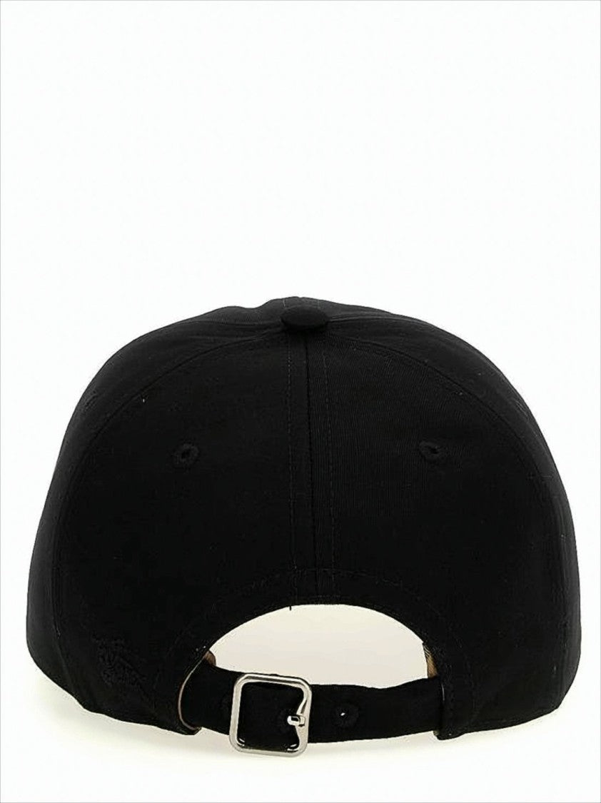 Burberry Classic Black Cap With Structured Front
