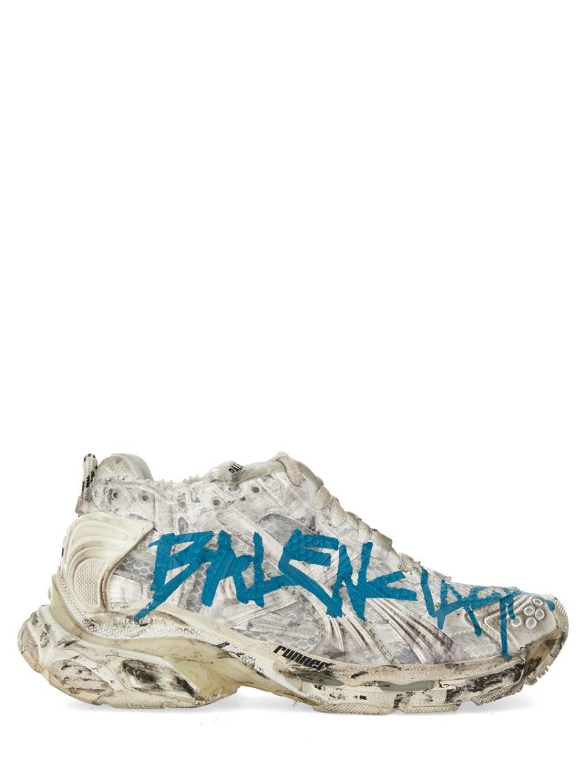 Balenciaga Contemporary Runner Sneakers With Streamlined Silhouette