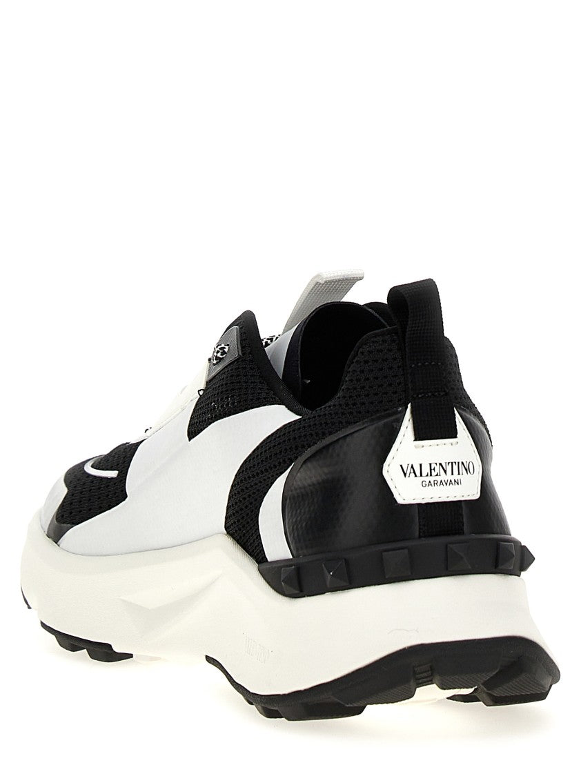 Valentino Garavani 'True Act' Sneakers