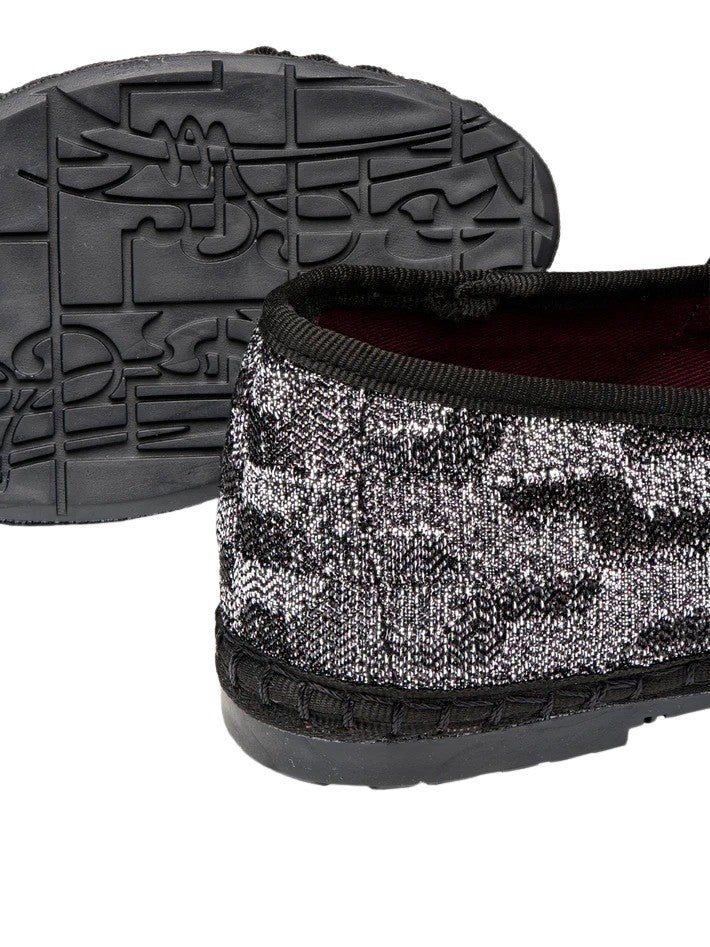 Flabelus Cotton Velvet Shoes With Stylish Strap