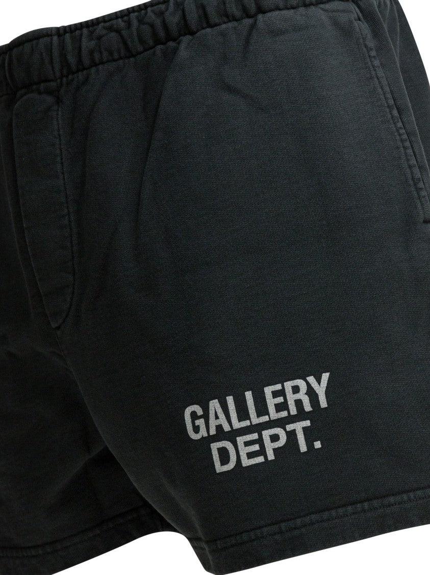 Gallery Dept. Relaxed Bermuda Fit Shorts With Subtle Logo Detail