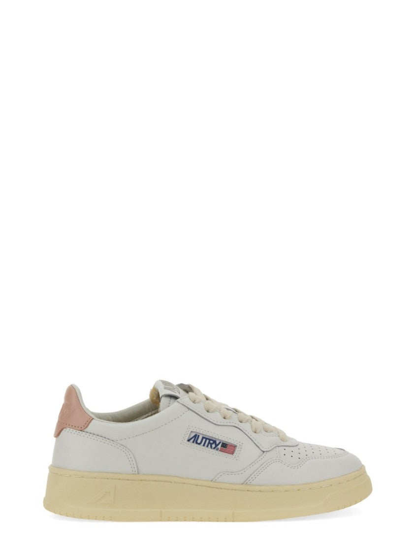 Autry Medalist Low Minimalist Leather Sneakers
