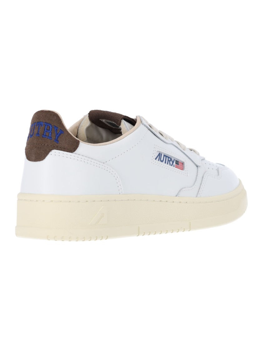 Autry Medalist Low Sneakers With Multicolor Logo