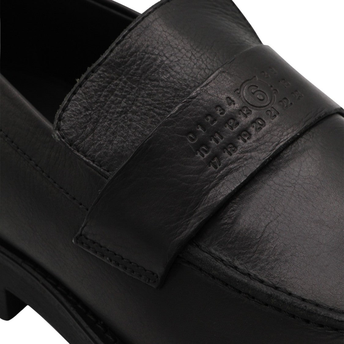 Mm6 By Maison Margiela Sleek Leather Flat Shoes With Subtle Branding