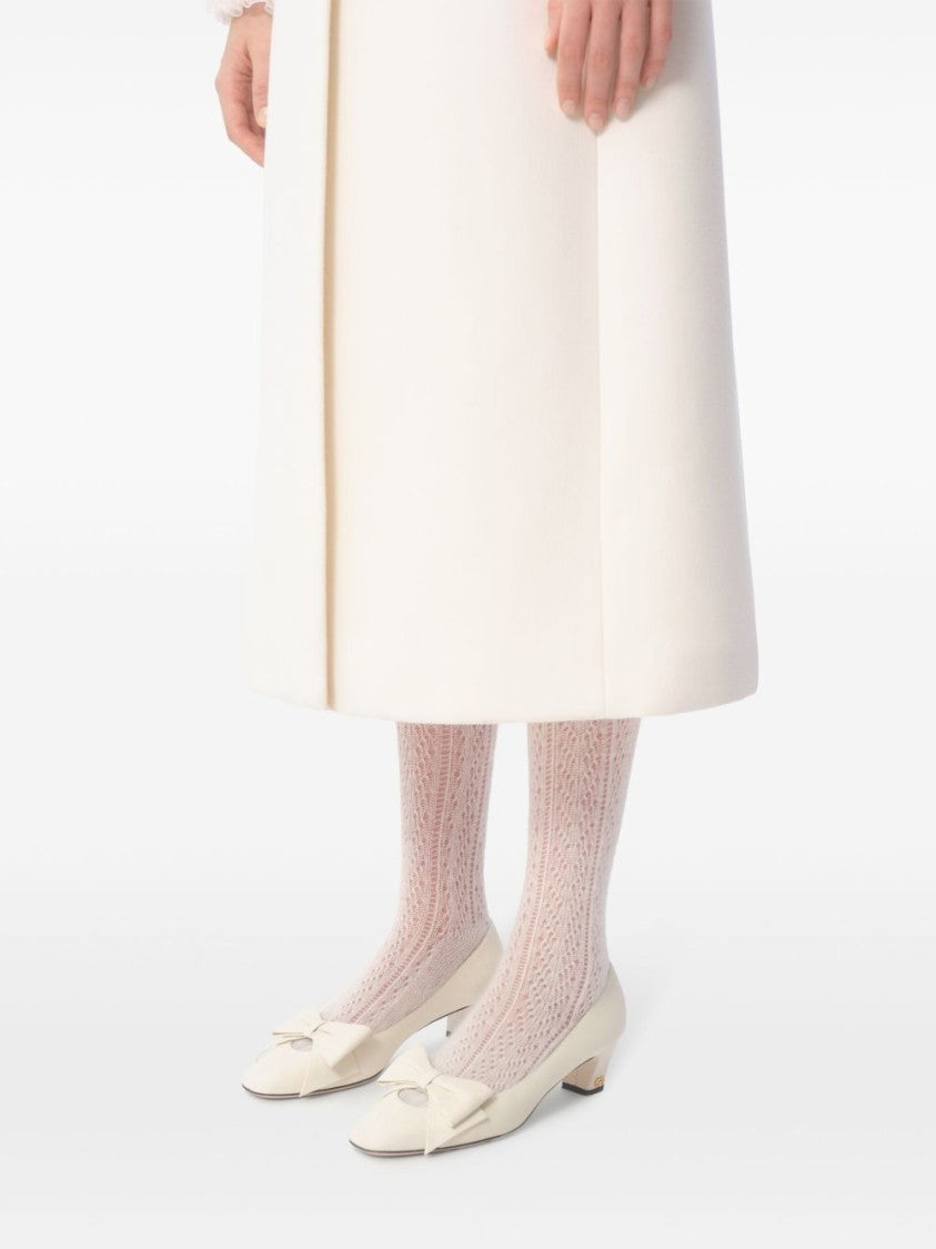 Valentino Garavani Bow Detail White Leather Pumps With Signature V Logo