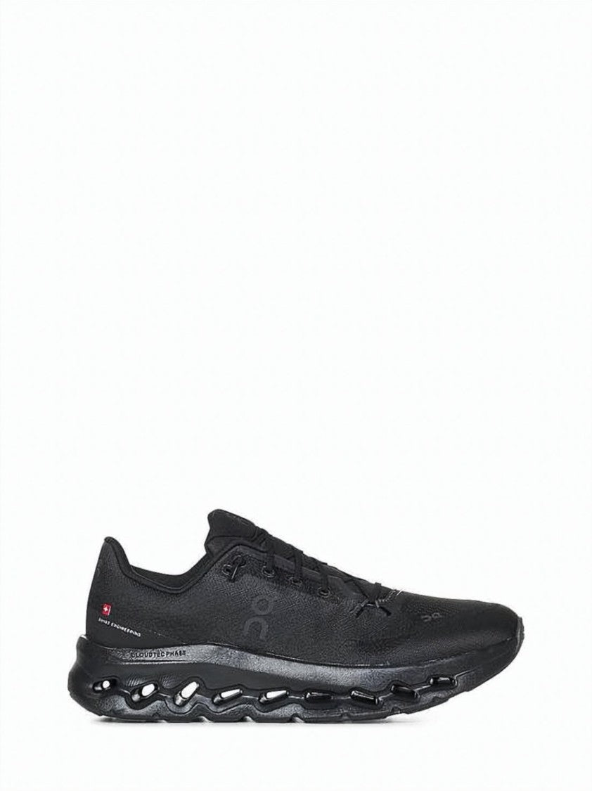 On Running Low-Profile Black Sneakers With Recycled Polyester Upper