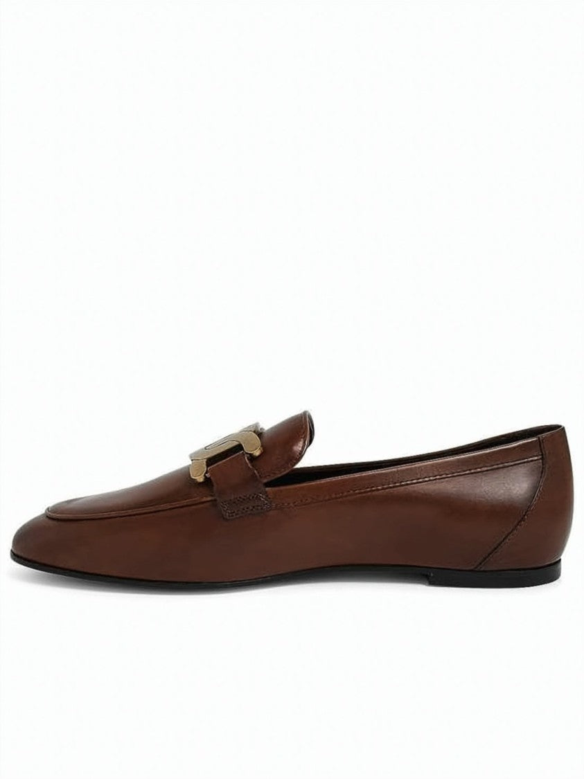 Tod's Leather Loafer With Polished Finish And Decorative Buckle