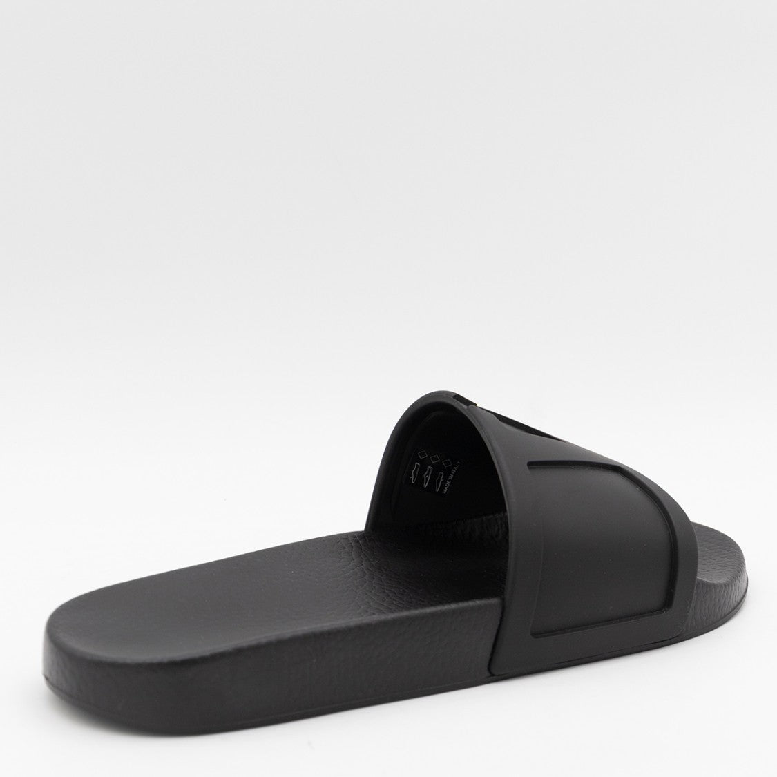 Valentino Garavani Black Leather Flats