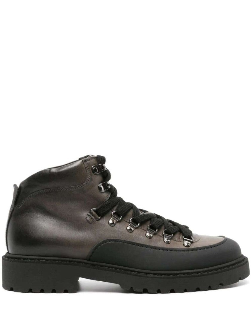 Doucal's Lace-Up Leather Ankle Boots