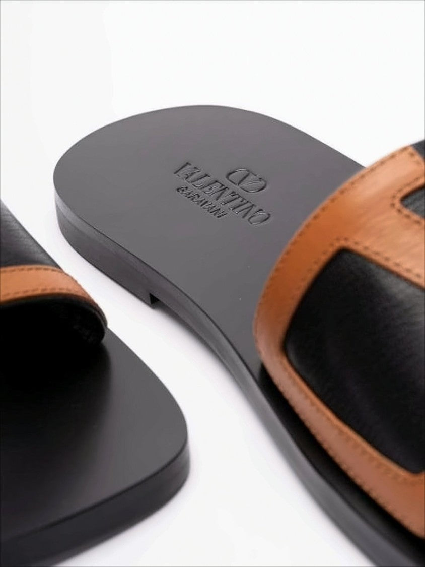 Valentino Leather Slide Sandals With Distinctive 'V' Design