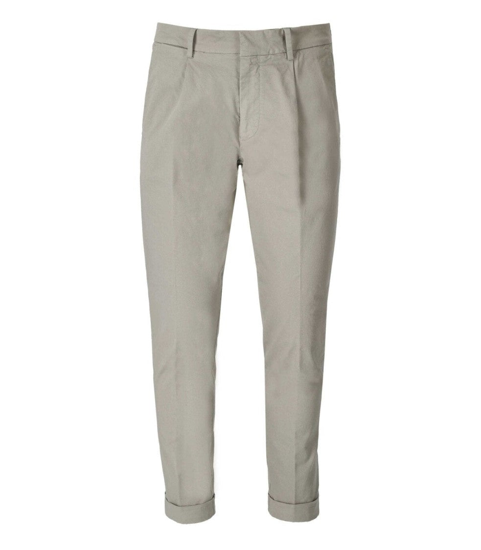 Cruna Light Grey Slim Fit Pants With Front Pleats And Turn-Up Hem