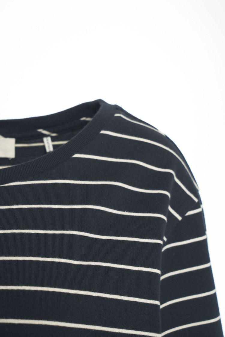 Skall Studio Long-Sleeve Loui T-Shirt With Classic Round Neckline